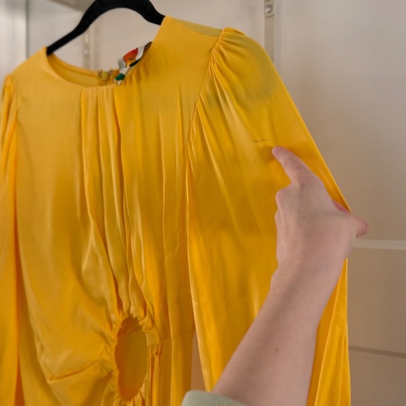 Farm Rio Yellow Bead Embellished Draped Satin Midi Dress XS Cutout Boho New Flaw - Picture 6 of 10